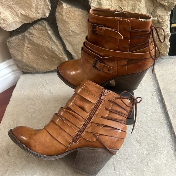 POP COWGIRL BOOTS - Picture 7 of 8